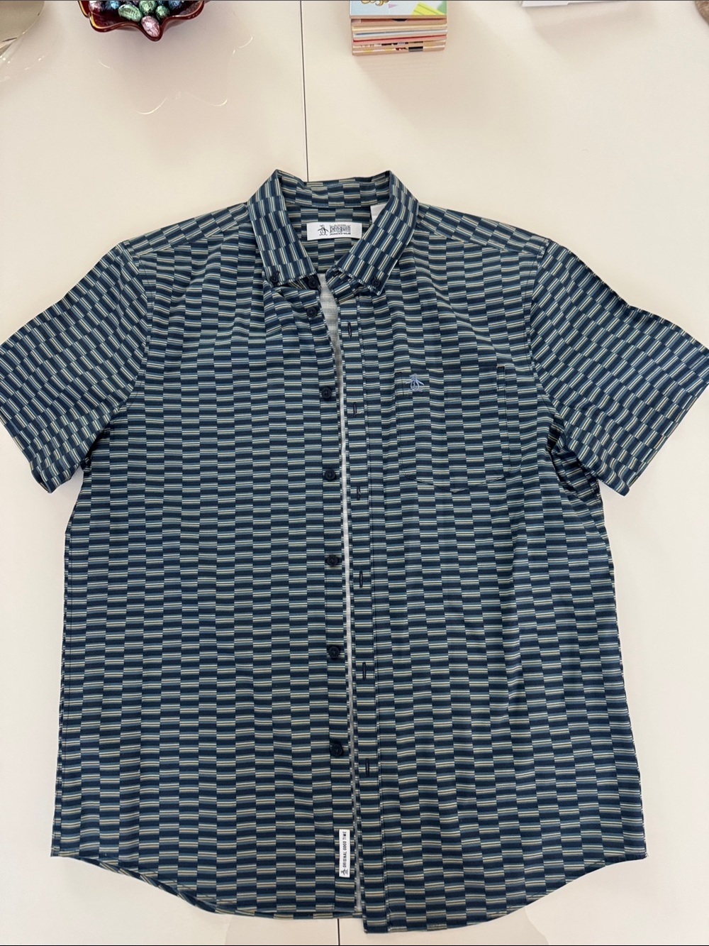 Original Penguin Men's Short-Sleeve Button-Down Shirt in Navy and Gray